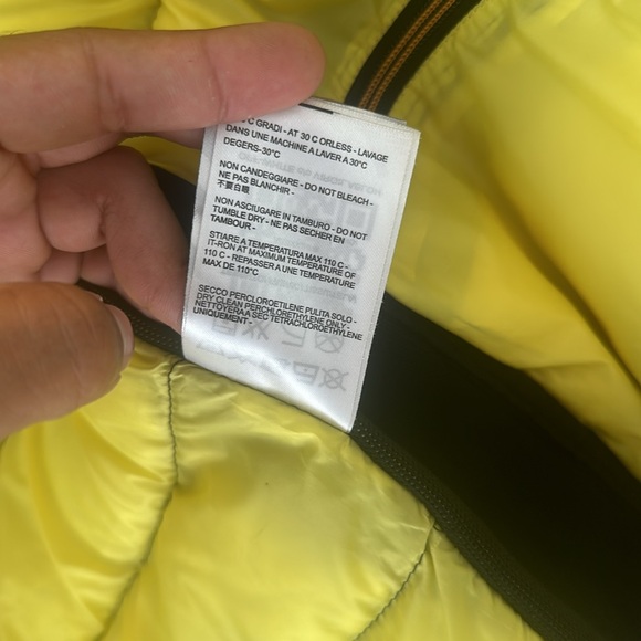 Off-White Black and Yellow Puffer (100% Authentic) Extremely Rare Size M(Slim L) - Picture 13 of 13